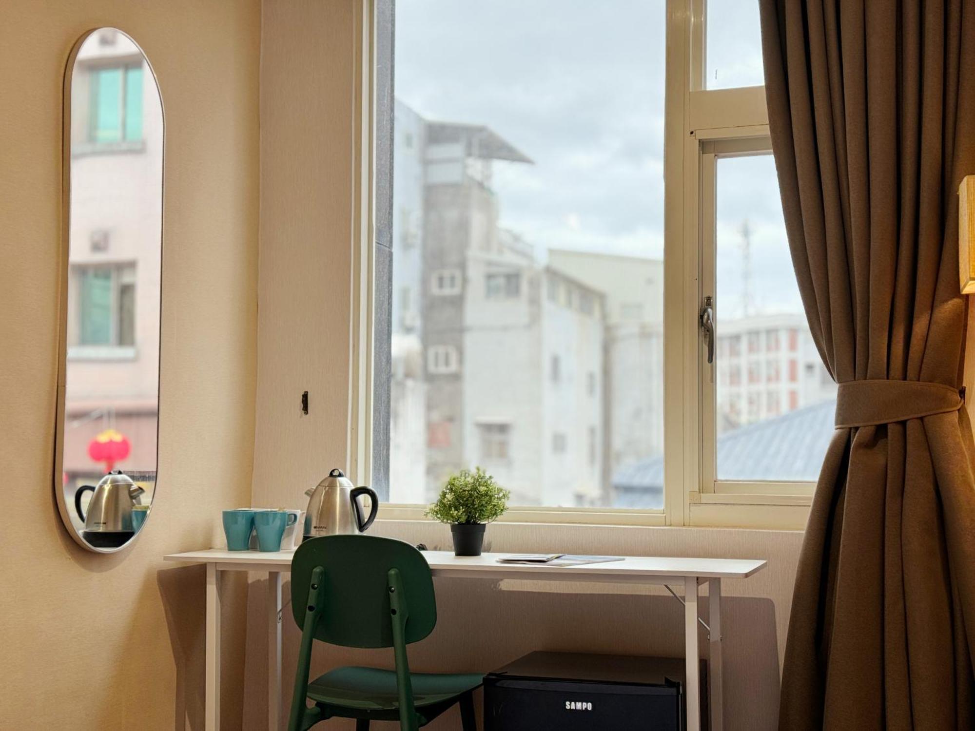 Together Hotel Hualien Zhongshan Phòng bức ảnh