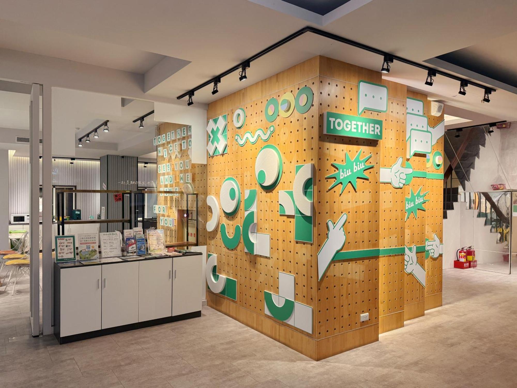 Together Hotel Hualien Zhongshan Ngoại thất bức ảnh